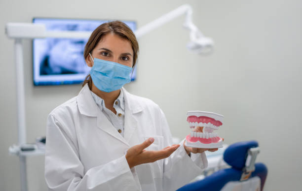 Best Emergency Dental Care for Broken or Chipped Teeth in The Hammocks, FL